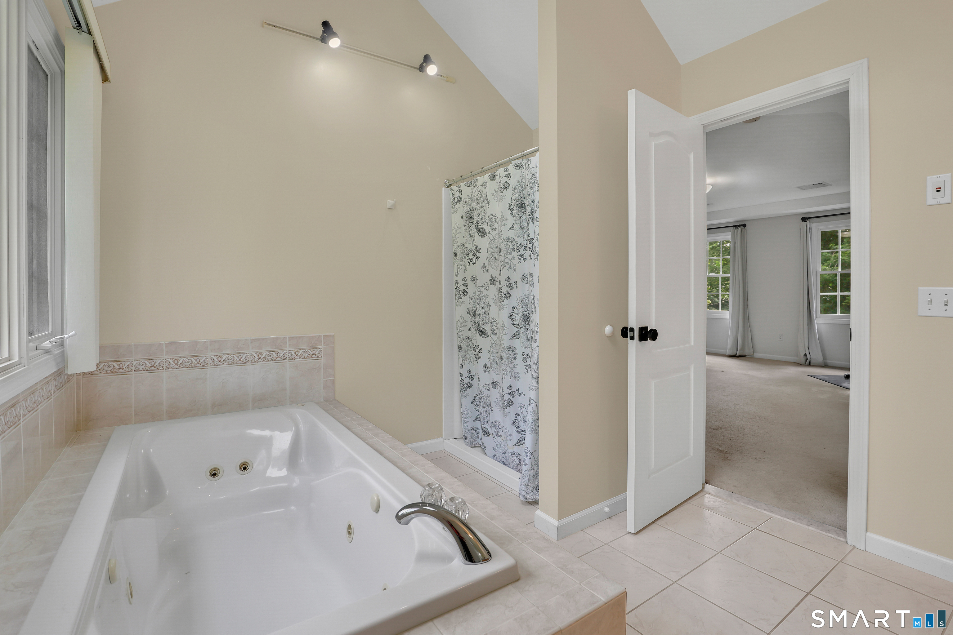 182 Green Hill Road Middlebury CT 06762