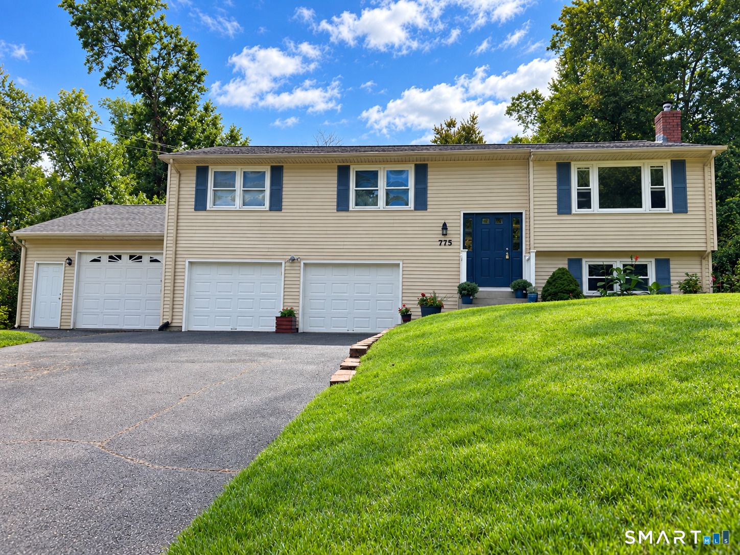 775 Overhill Drive Suffield CT 06078