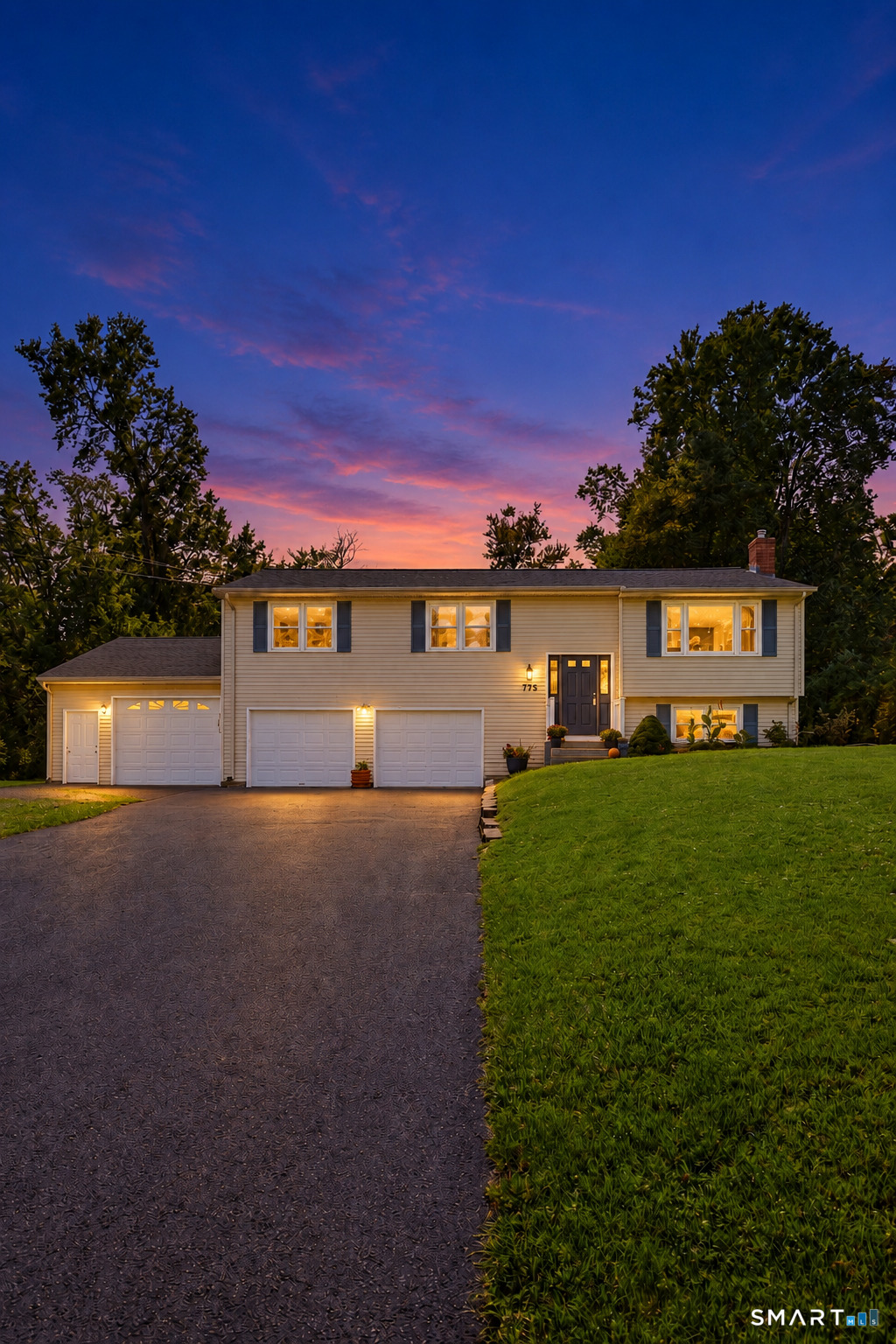 775 Overhill Drive Suffield CT 06078