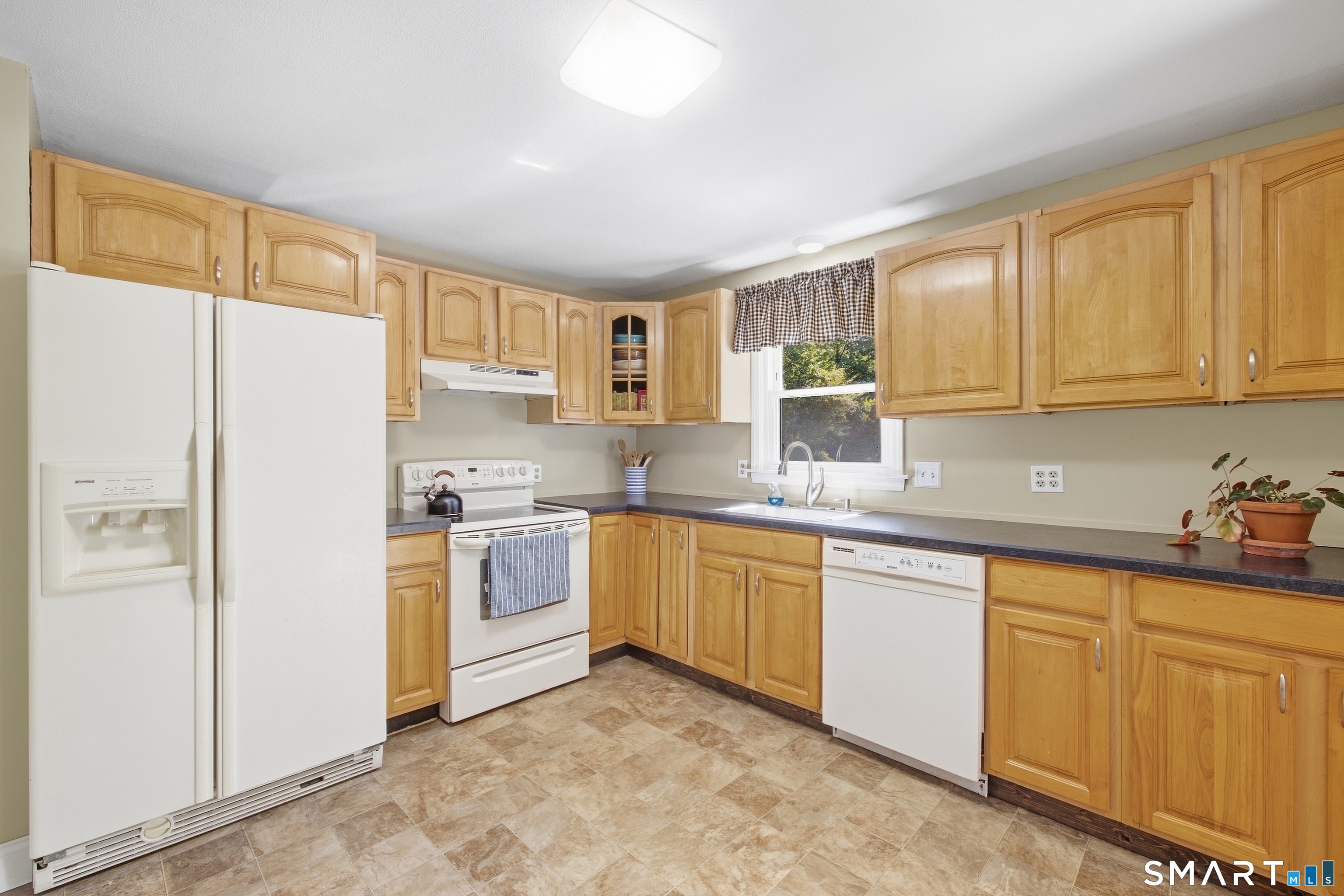 775 Overhill Drive Suffield CT 06078