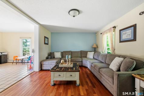 1345 North Grand Street Suffield CT 06093