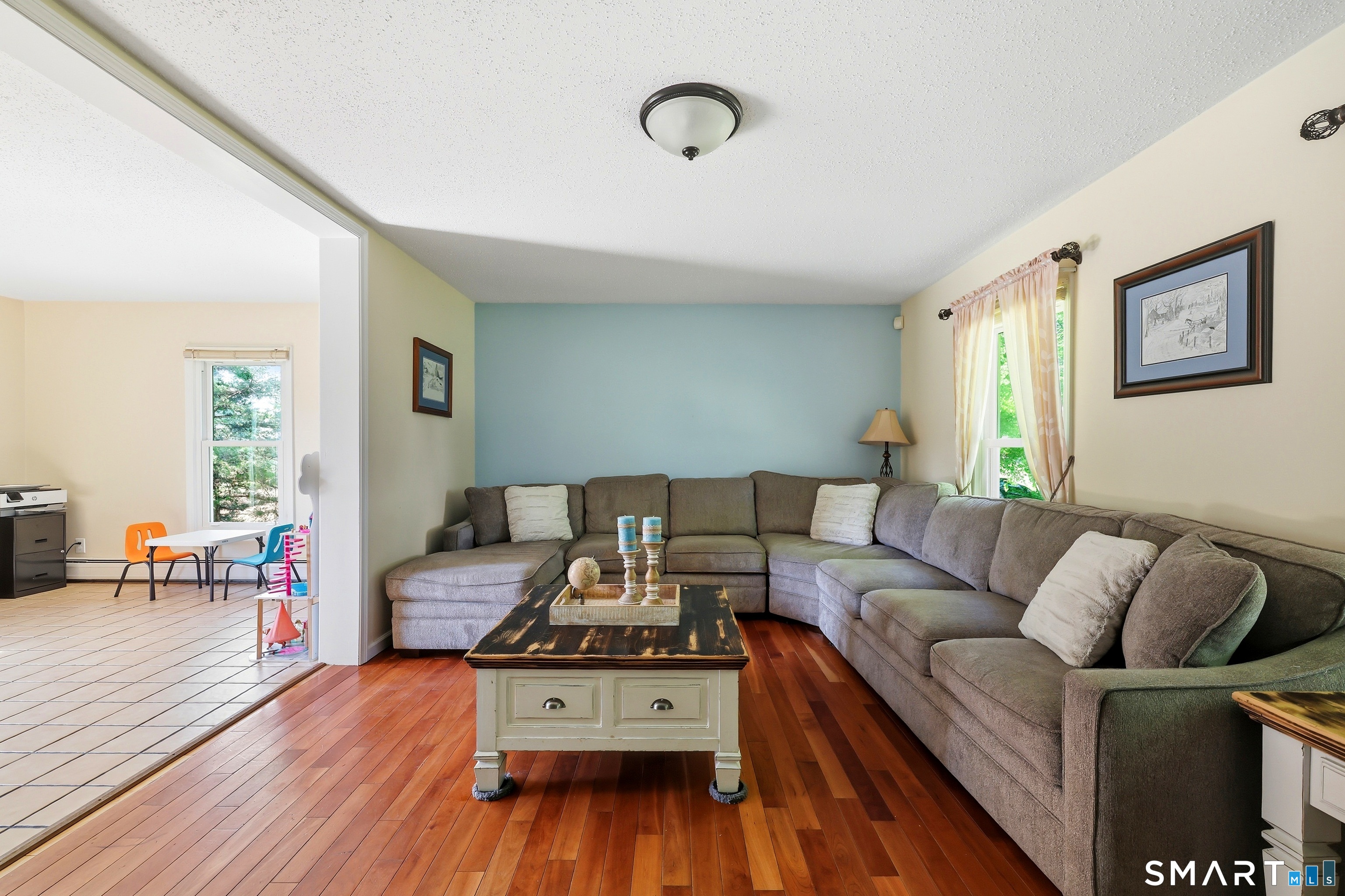1345 North Grand Street Suffield CT 06093
