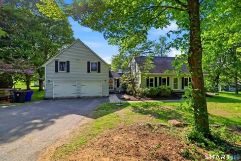 1345 North Grand Street Suffield CT 06093