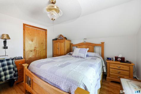 1345 North Grand Street Suffield CT 06093