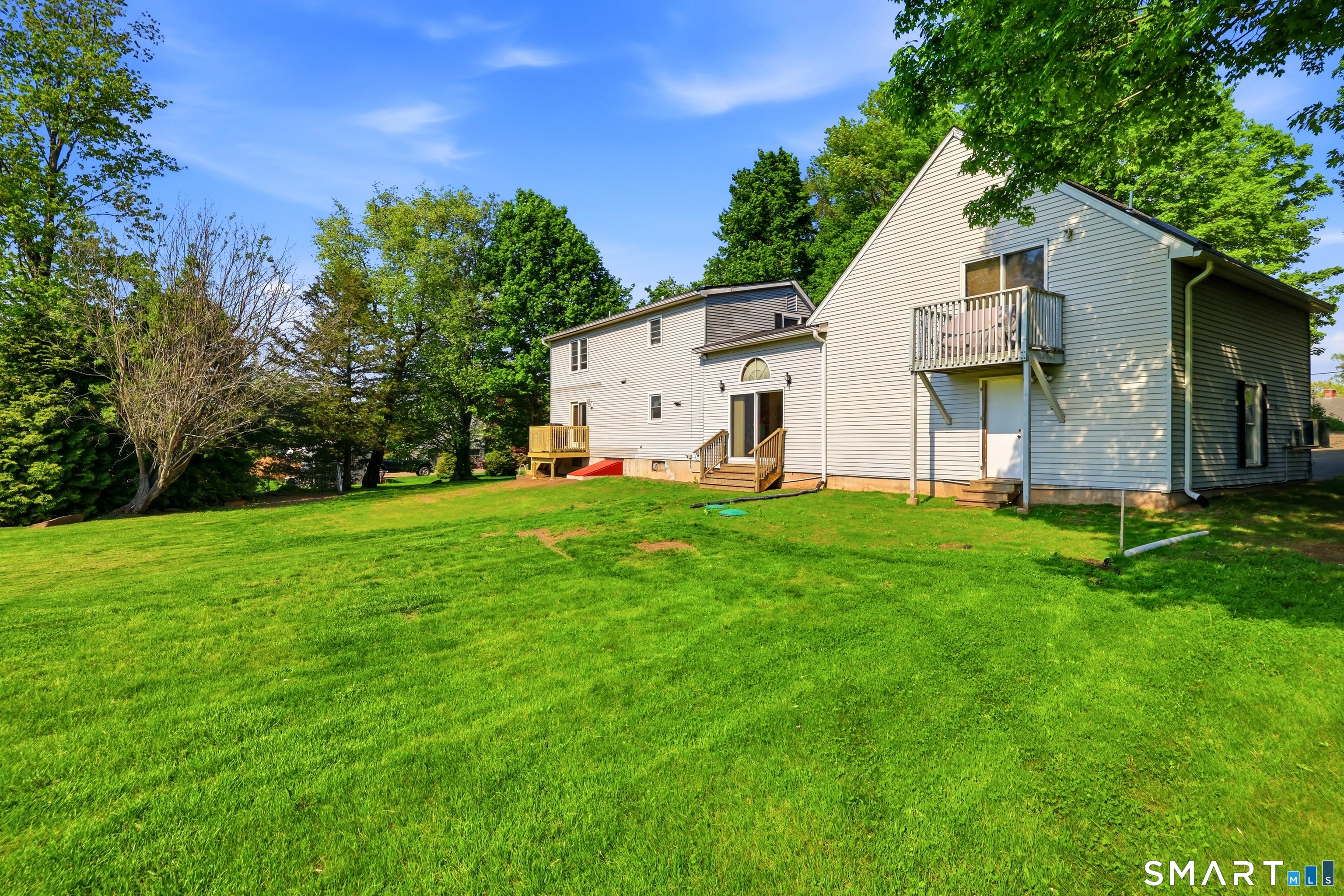 1345 North Grand Street Suffield CT 06093