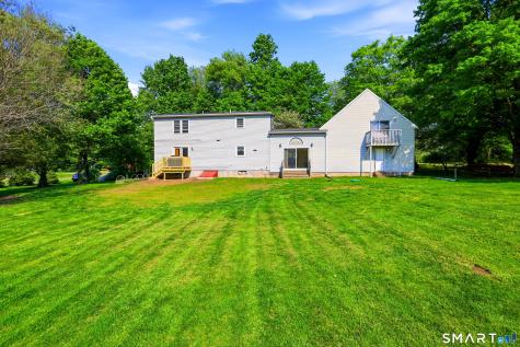 1345 North Grand Street Suffield CT 06093