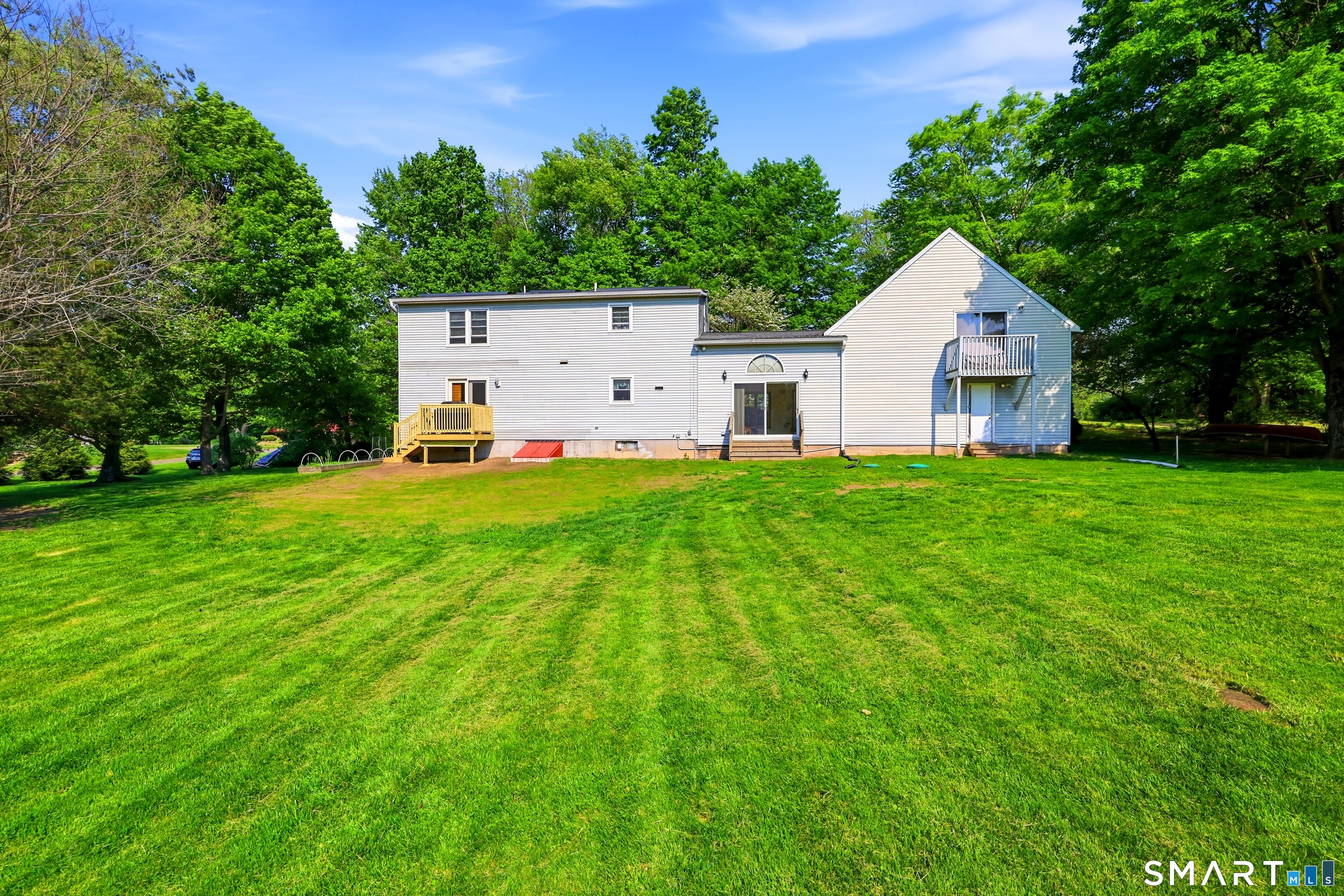 1345 North Grand Street Suffield CT 06093