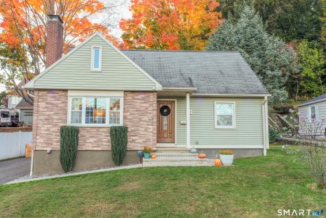 327 West Street Bristol CT 06010