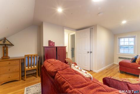 327 West Street Bristol CT 06010