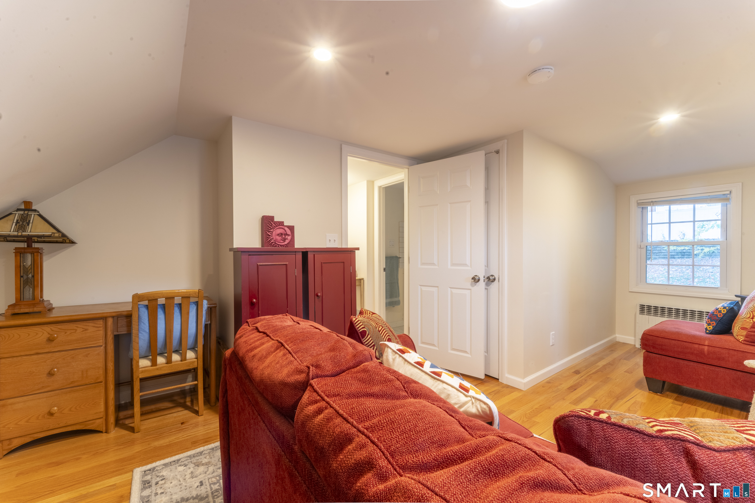 327 West Street Bristol CT 06010