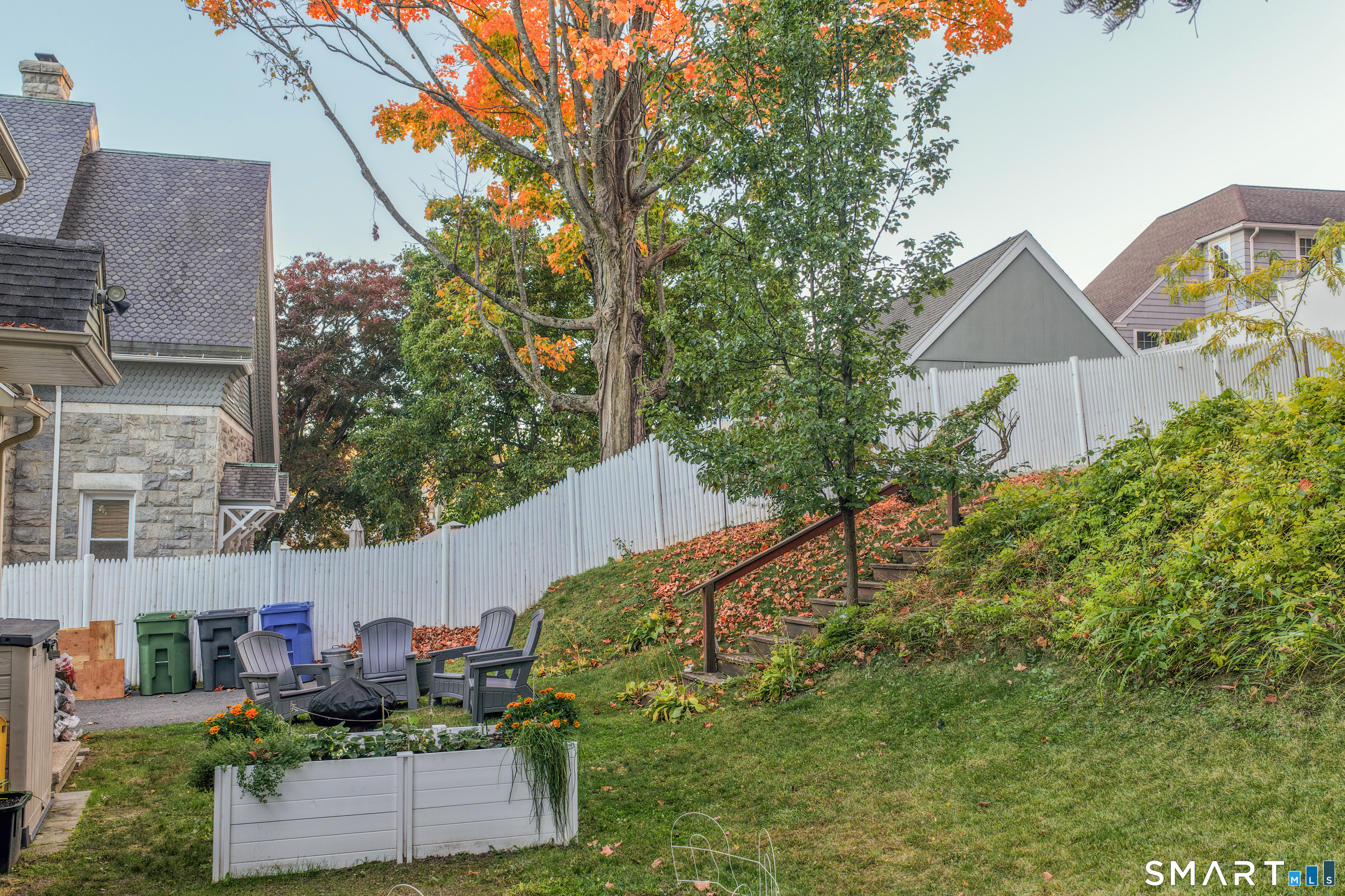 327 West Street Bristol CT 06010
