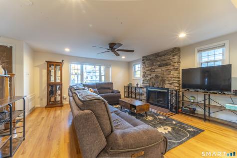 327 West Street Bristol CT 06010
