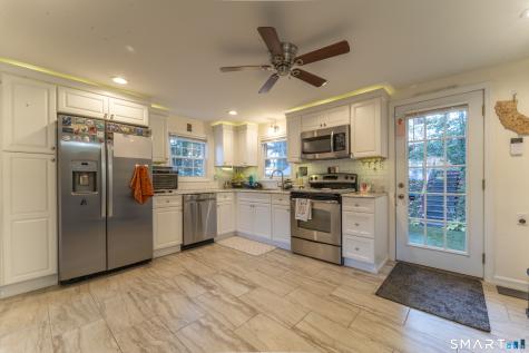 327 West Street Bristol CT 06010