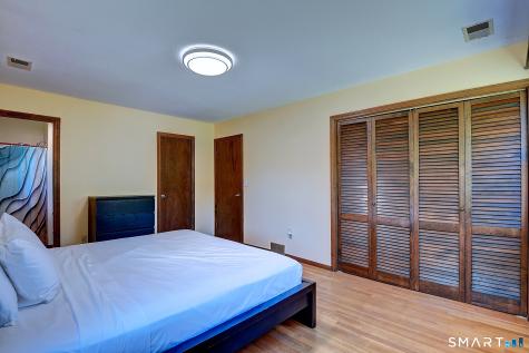 20 Pelican Court Rocky Hill CT 06067