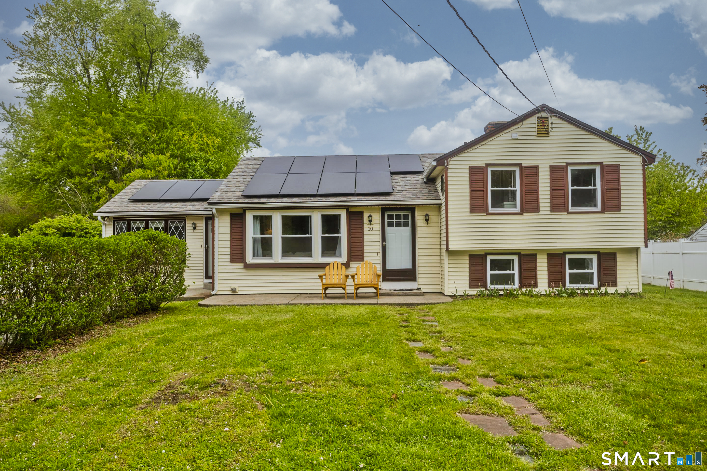 10 Lin Sal Street Windsor Locks CT 06096
