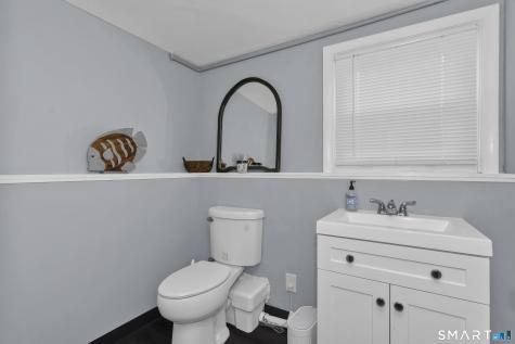 10 Lin Sal Street Windsor Locks CT 06096
