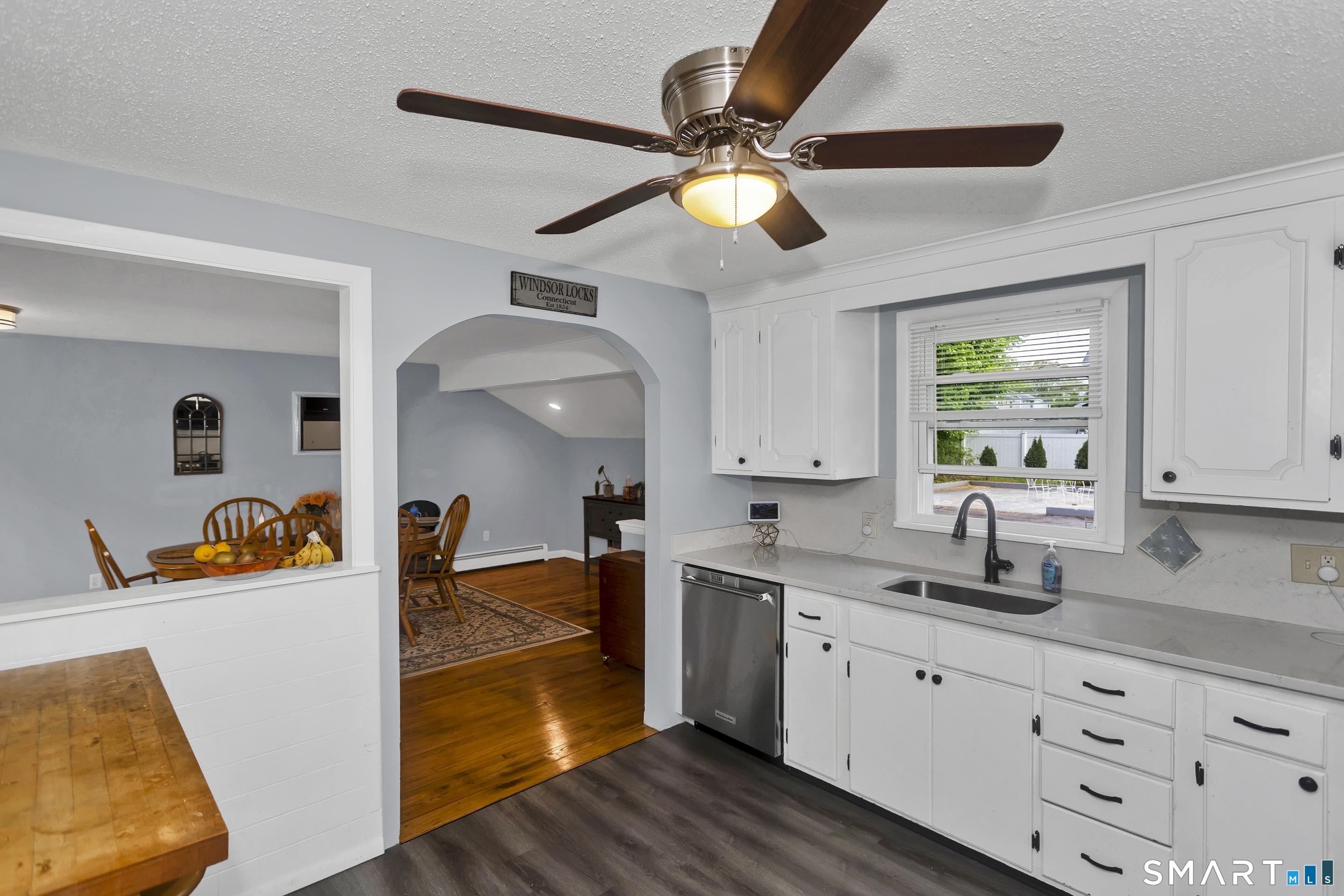 10 Lin Sal Street Windsor Locks CT 06096