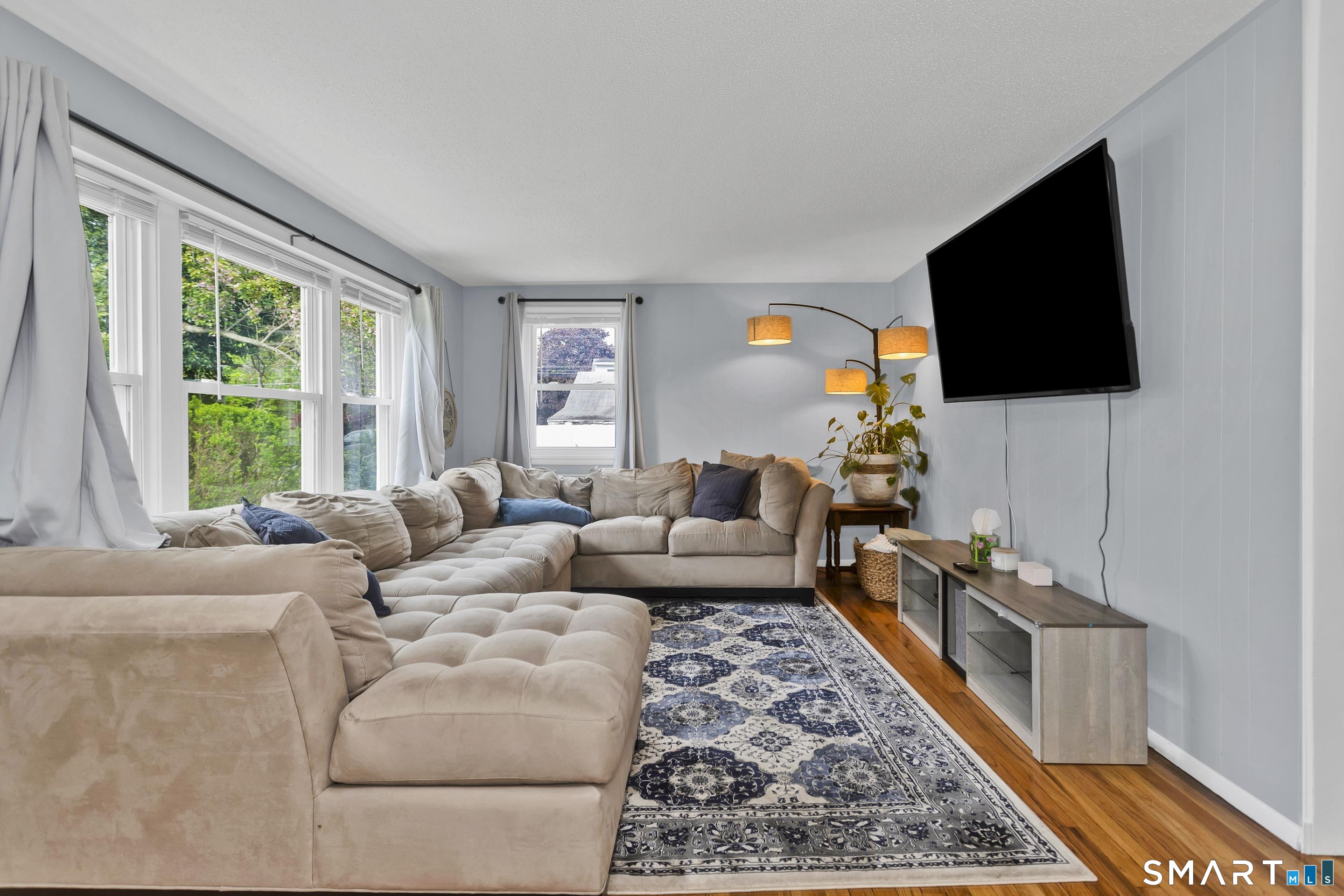 10 Lin Sal Street Windsor Locks CT 06096