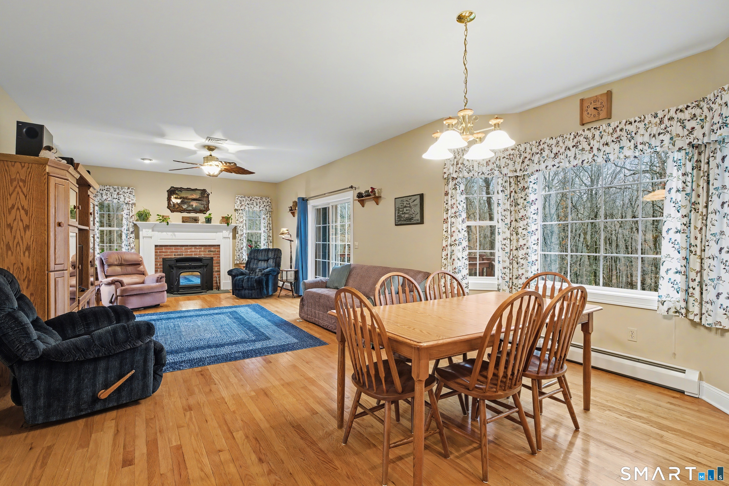 12 Fox Run Columbia CT 06237