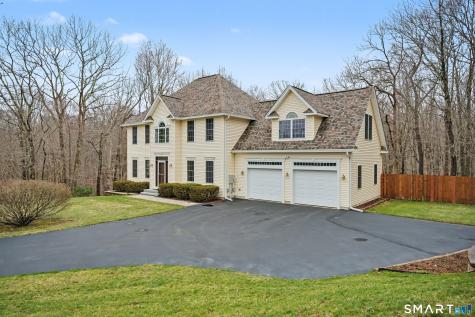 12 Fox Run Columbia CT 06237