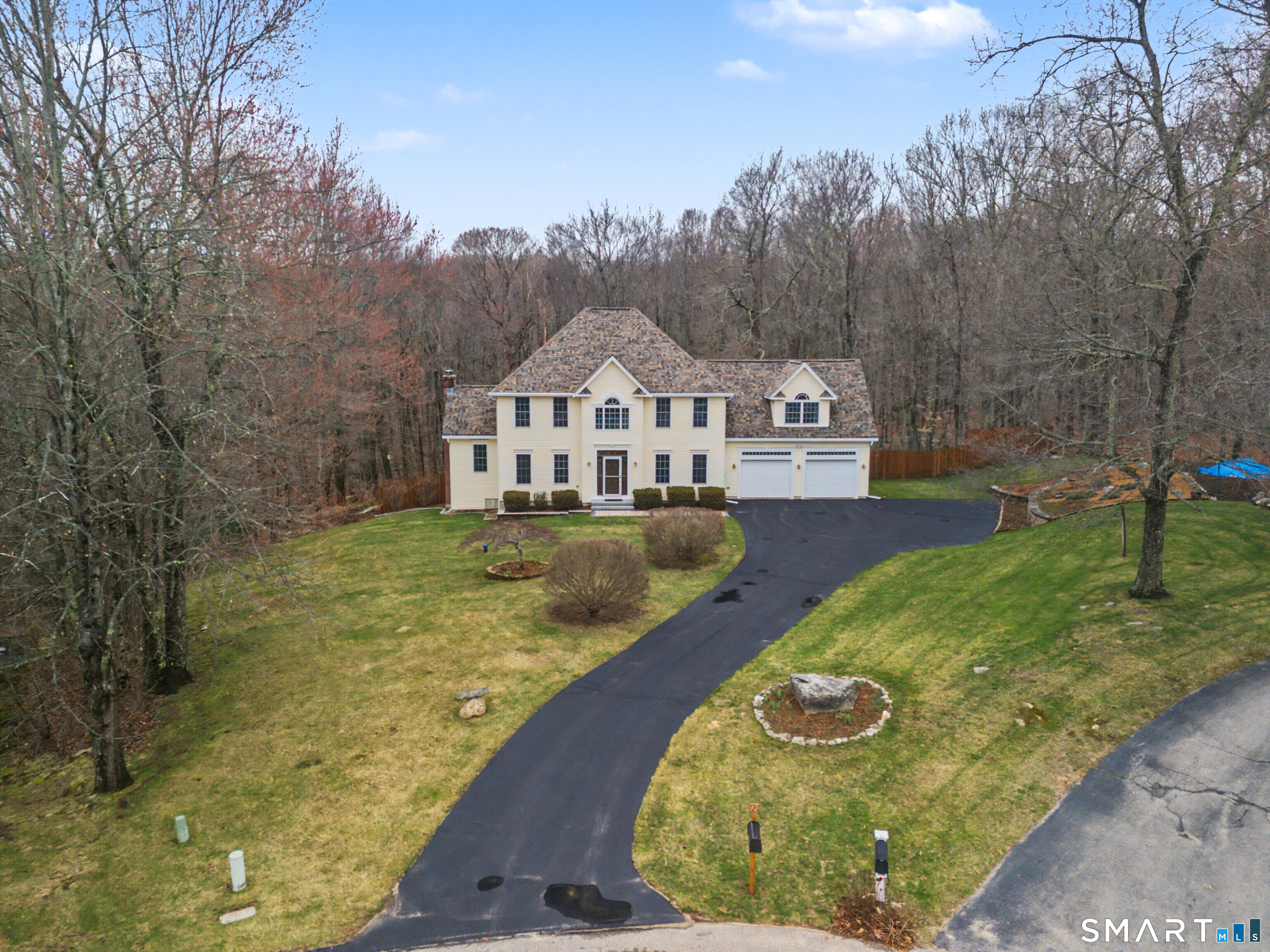 12 Fox Run Columbia CT 06237