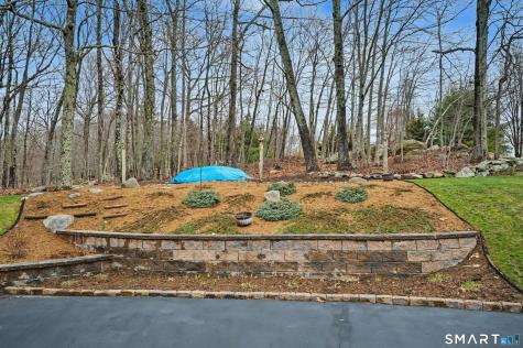 12 Fox Run Columbia CT 06237