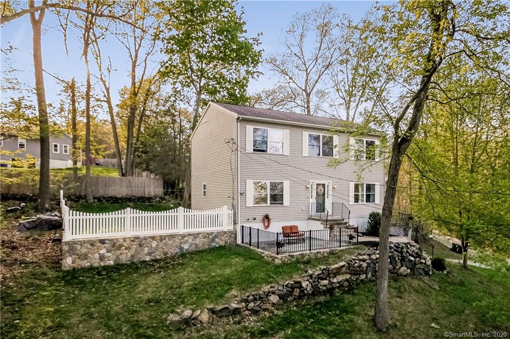 20 Cherry Drive New Fairfield CT 06812