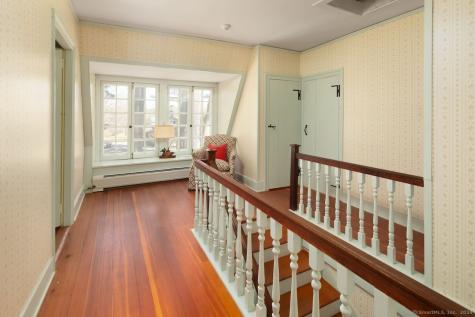 25 Sheffield Road Egremont MA 01258