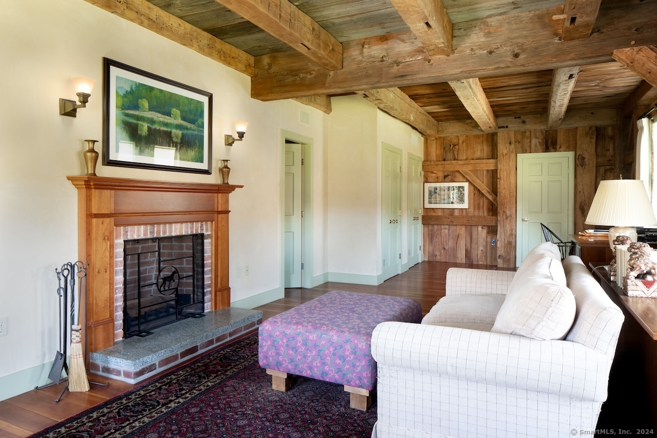 25 Sheffield Road Egremont MA 01258