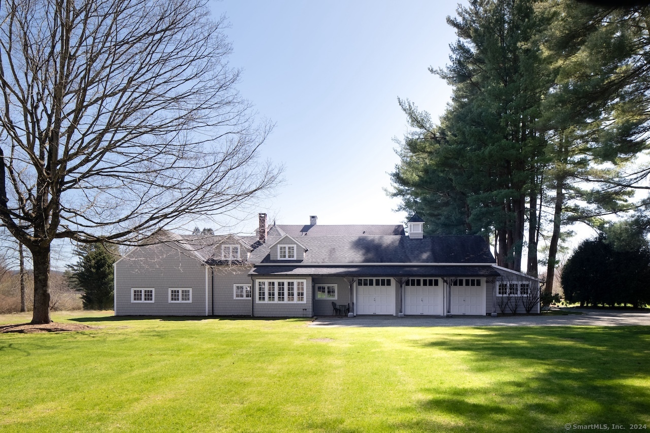 25 Sheffield Road Egremont MA 01258