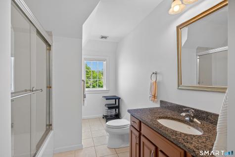 25 Avalon Drive Middlebury CT 06762