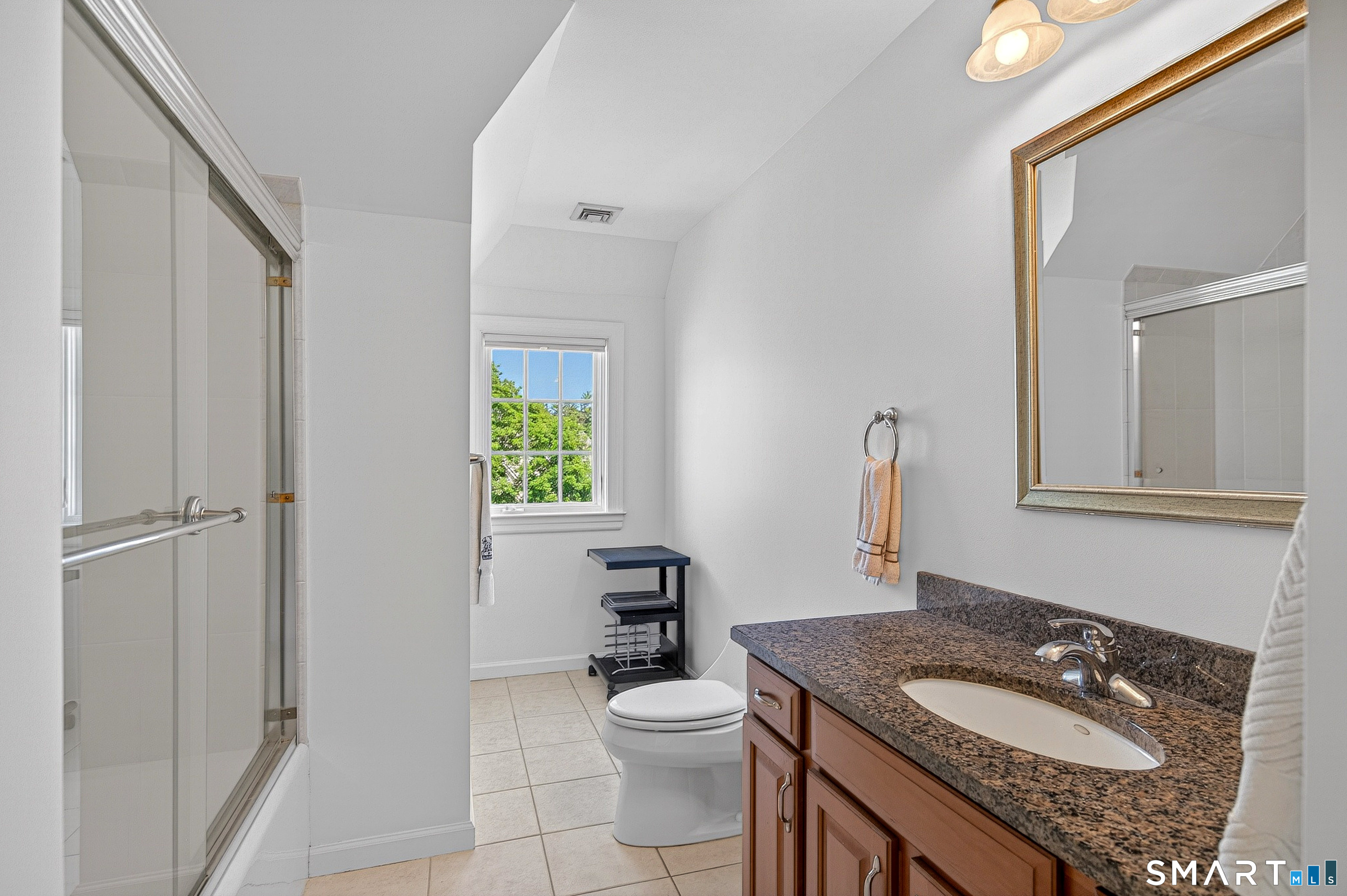 25 Avalon Drive Middlebury CT 06762