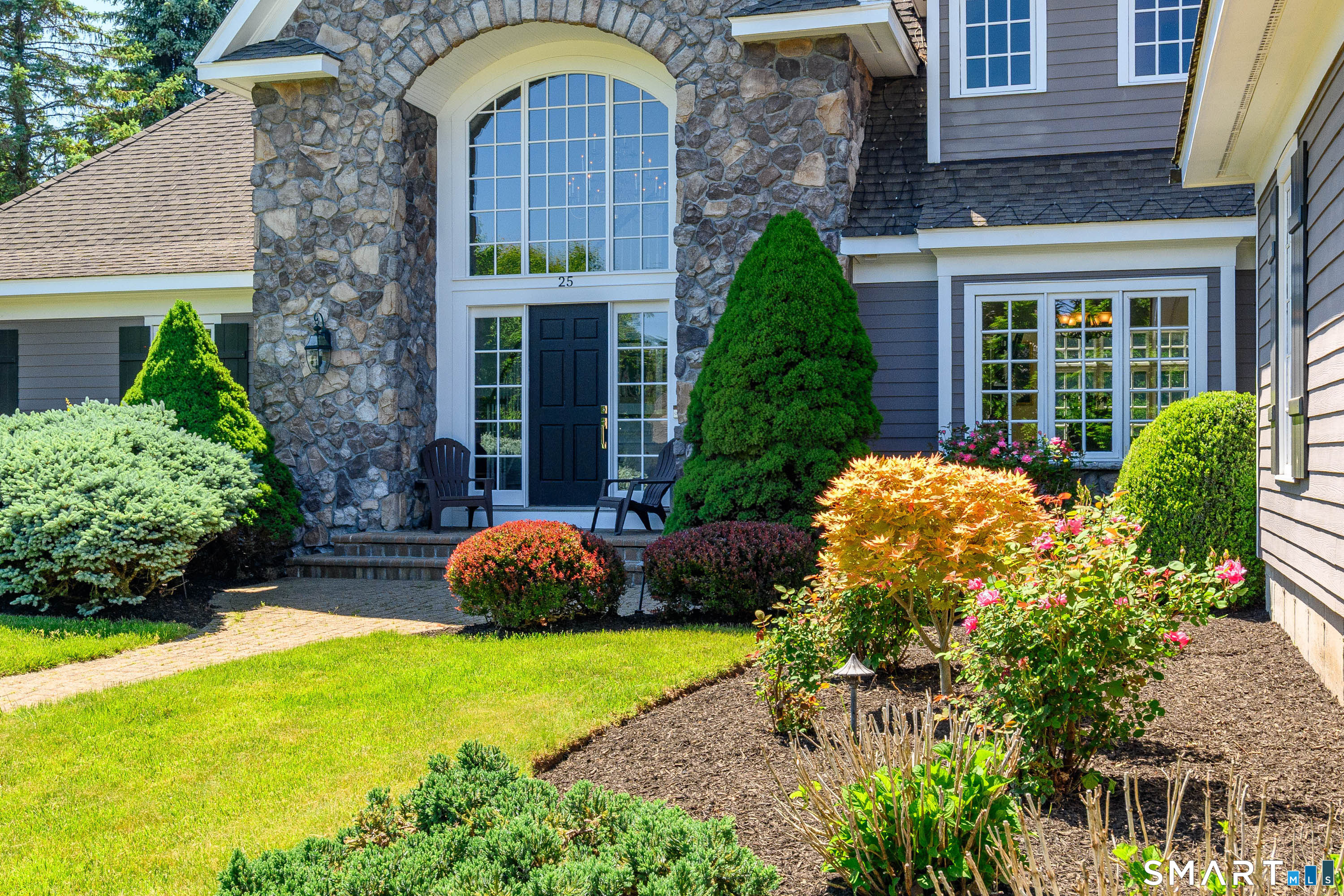 25 Avalon Drive Middlebury CT 06762