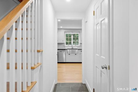 26 Sunset Hill Road Simsbury CT 06070