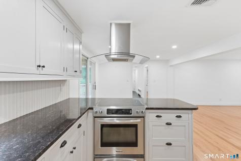 26 Sunset Hill Road Simsbury CT 06070