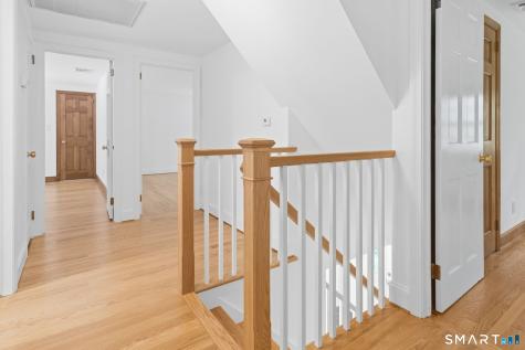 26 Sunset Hill Road Simsbury CT 06070