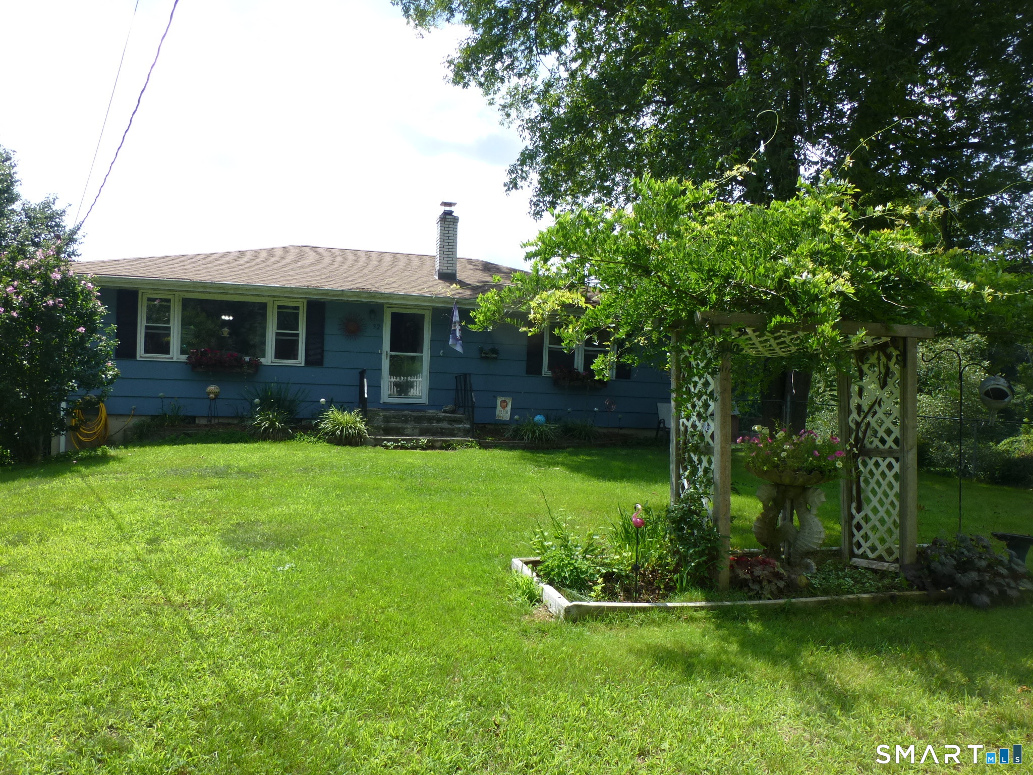 32 Spicer Road Preston CT 06365