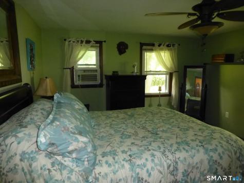 32 Spicer Road Preston CT 06365