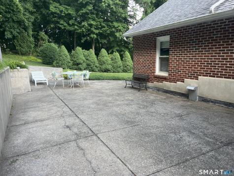 32 Homestead Avenue Derby CT 06418