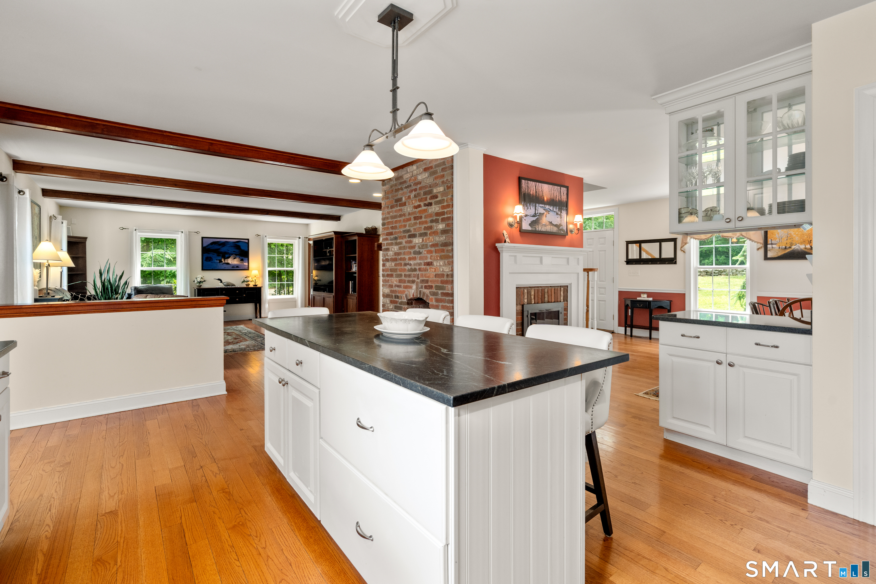 14 Westwood Drive Canton CT 06019