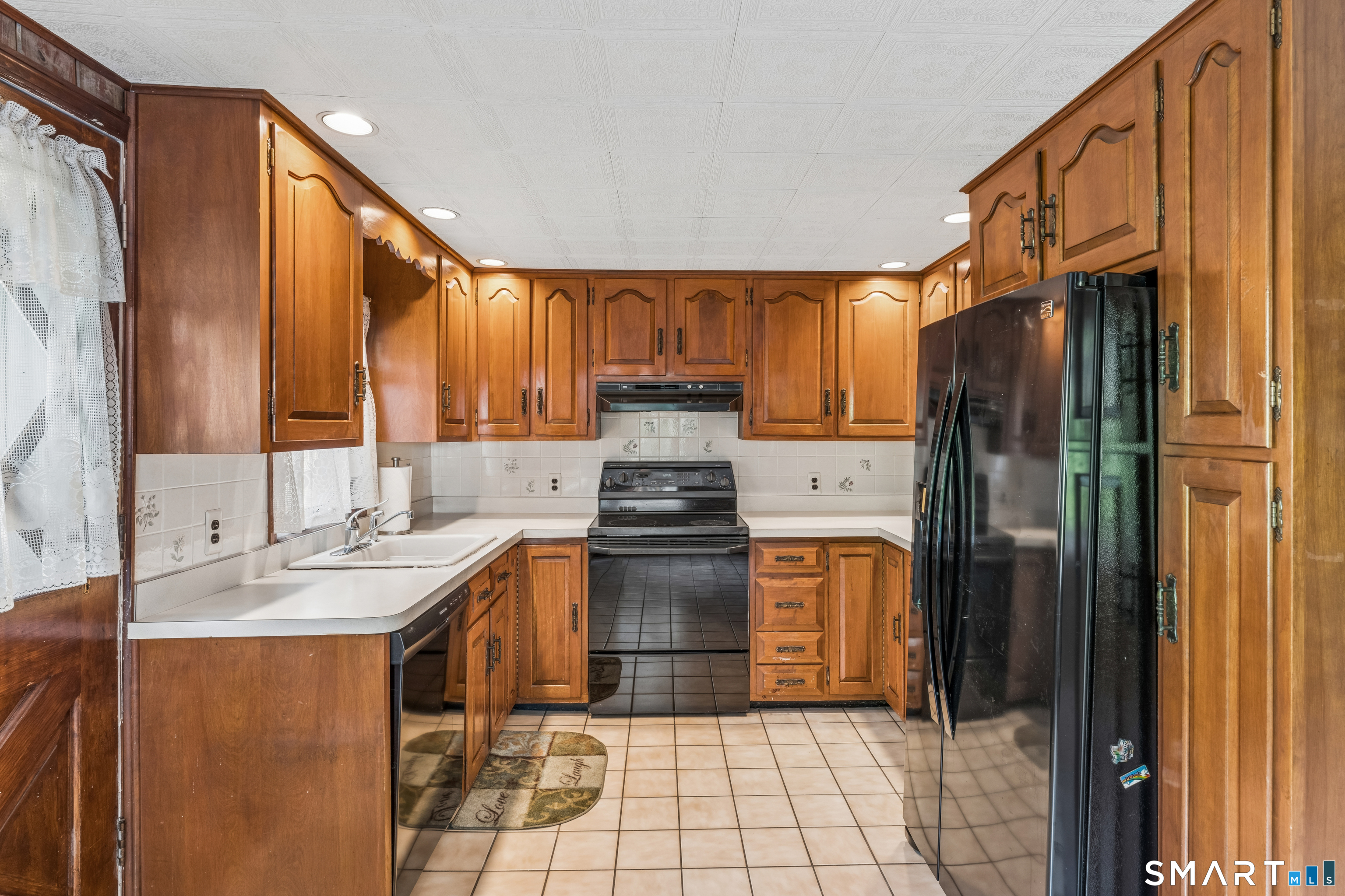 16 Winfield Court Norwalk CT 06855