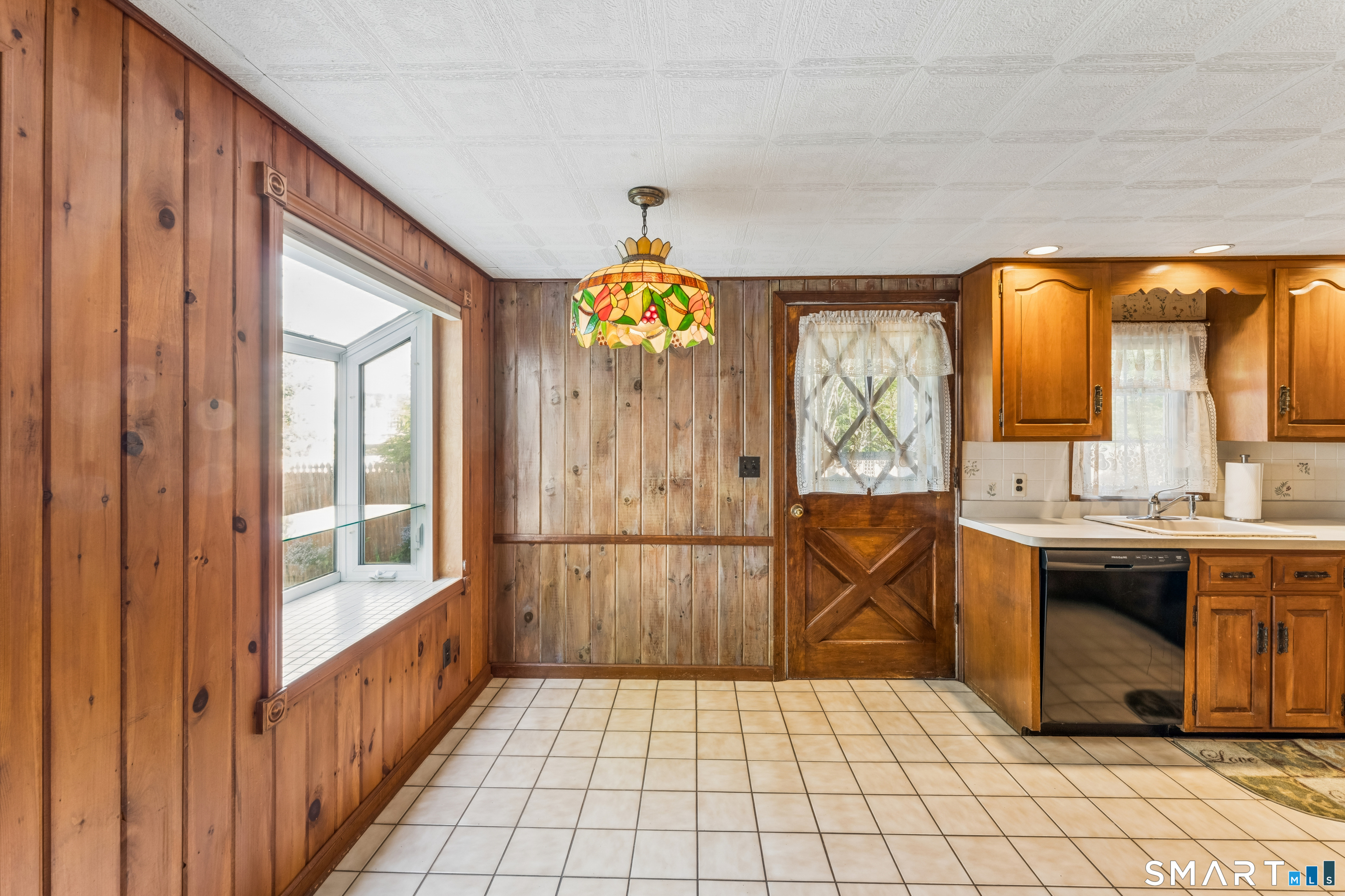 16 Winfield Court Norwalk CT 06855