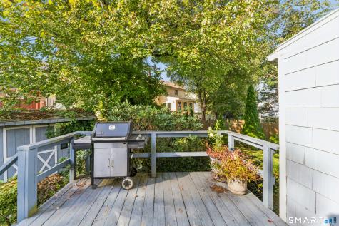 16 Winfield Court Norwalk CT 06855