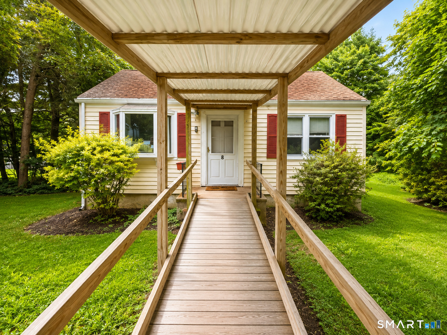 8 Darien Road New Fairfield CT 06812