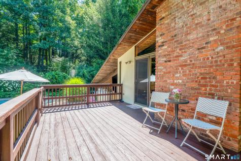 6 Great Pond Lane Redding CT 06896