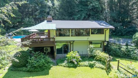 6 Great Pond Lane Redding CT 06896