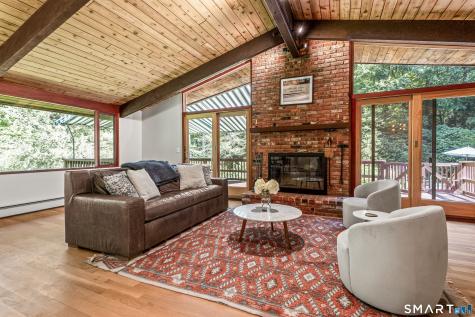 6 Great Pond Lane Redding CT 06896