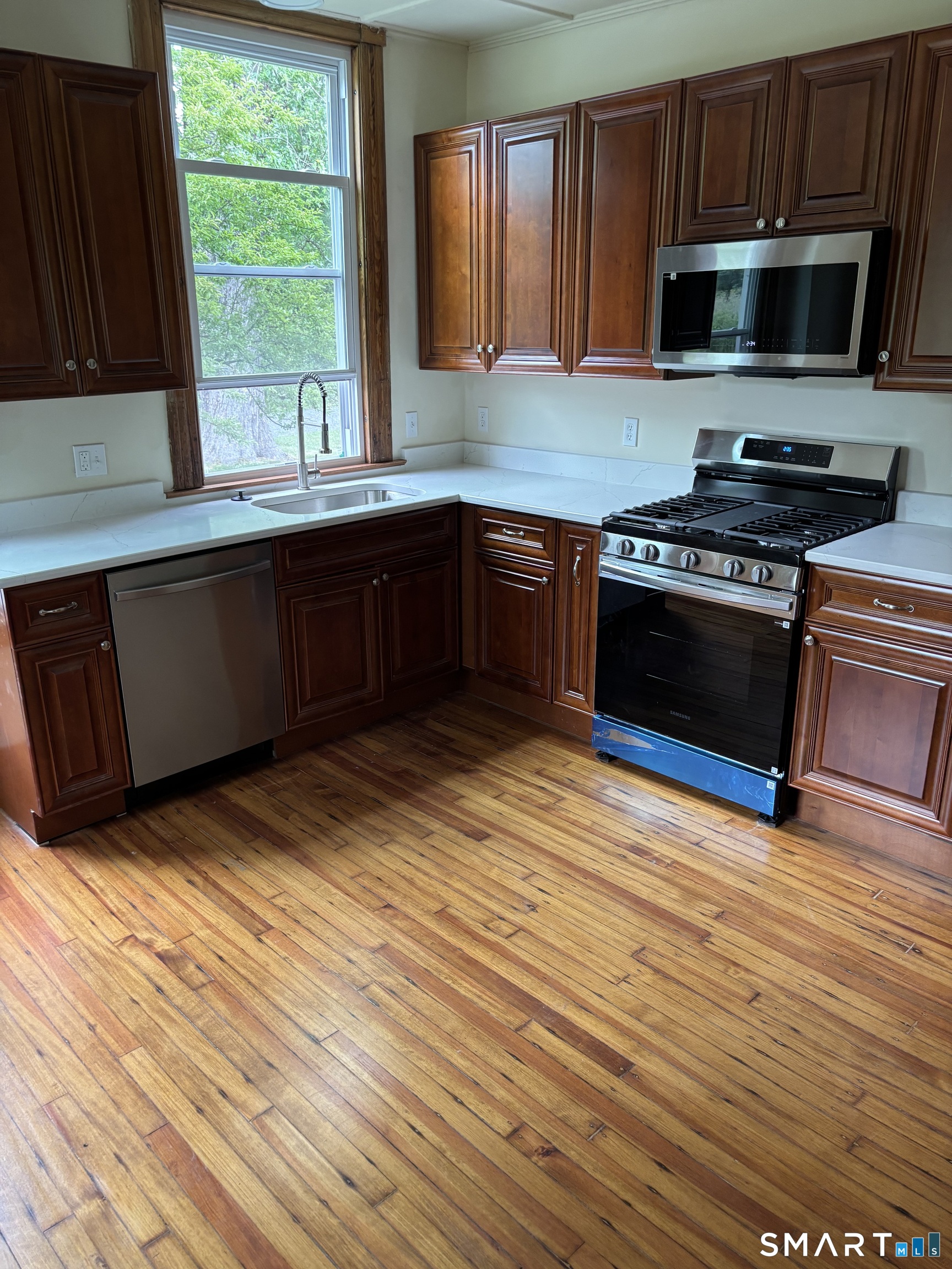951 Main Street South Windsor CT 06074