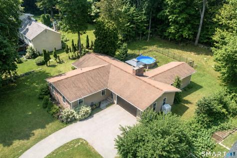11 South Ridge Road East Lyme CT 06357