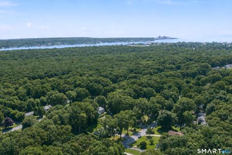 11 South Ridge Road East Lyme CT 06357